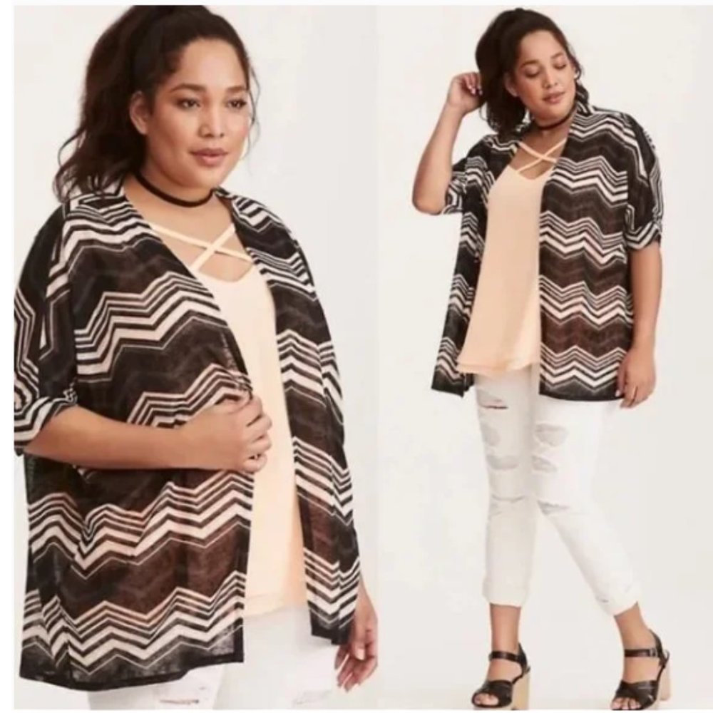 Torrid Chevron Print Open Front Dolman Cardigan (1211)🦋